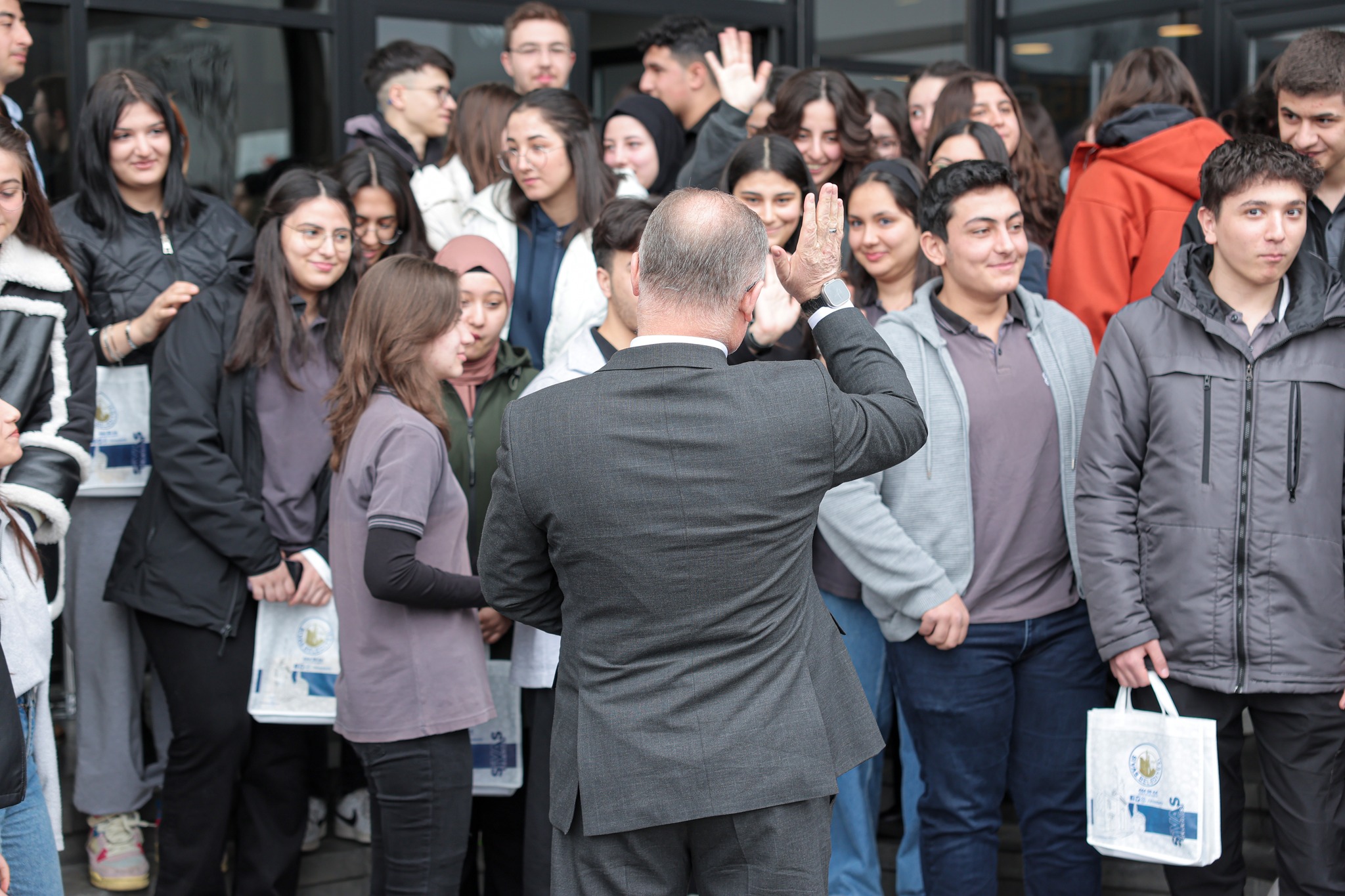 Başkan Bilgin Çalışmalarına Devam Ediyor!!!