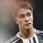 Kenan Yıldız’dan tarihe geçecek imza! Hayatının sonuna kadar çuvalla para kazanacak