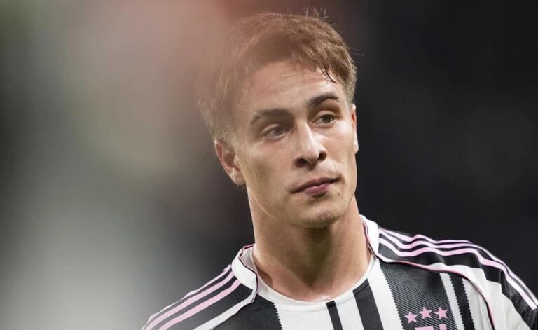 Kenan Yıldız’dan tarihe geçecek imza! Hayatının sonuna kadar çuvalla para kazanacak