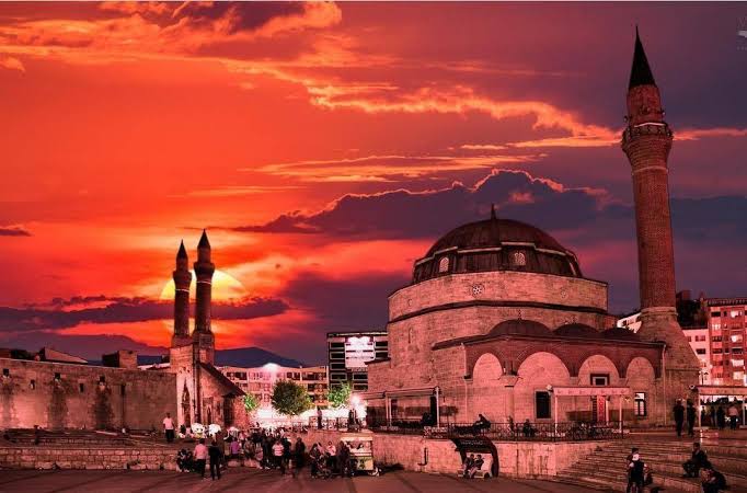 Sivas’ta Dolandırıcılık Operasyonu!!!