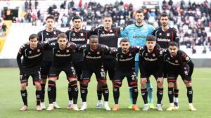 Sivasspor Evinde 7. Galibiyetini Aldı!